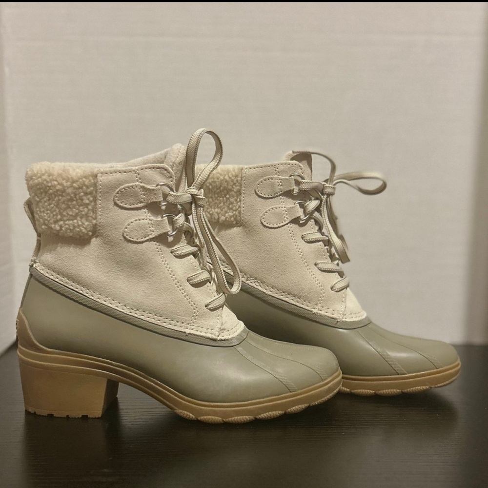 Sperry Women's Saltwater Faux Fur Cuff Duck Boot, Brown, Size 9,‎ Low/mid Heel.